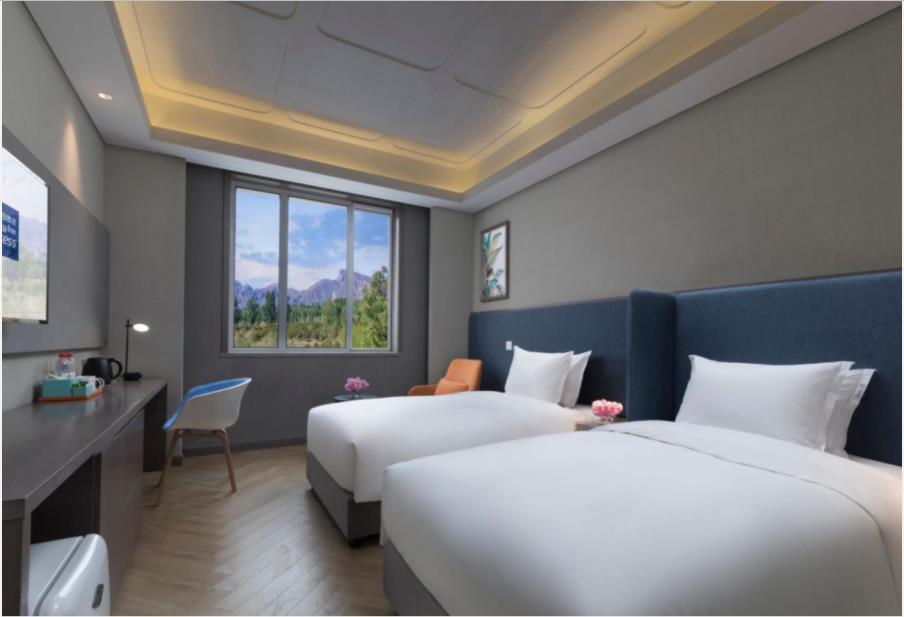 ฮอลิเดย์ อินน์ เอ็กซ์เพรส ปักกิ่ง ป้าต้าหลิง Yanqing ภายนอก รูปภาพ
